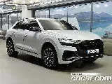 продажа AUDI Q8 (4M)