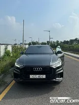 продажа AUDI Q8 (4M)