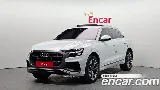 продажа AUDI Q8 (4M)